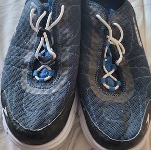 Used Mens water shoes